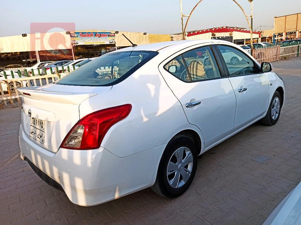 Nissan Sunny